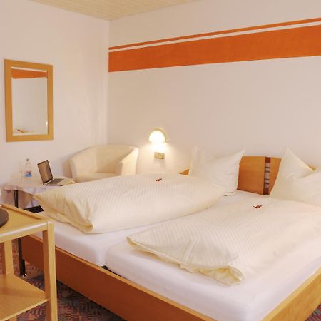 Hotel Landgasthof Kranz Huefingen Екстер'єр фото